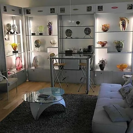 Art, Bed and breakfast Velden
