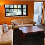 לינה וארוחת בוקר Art, 4*