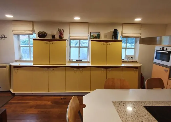 Art, Alojamento de Acomodação e Pequeno-almoço Velden